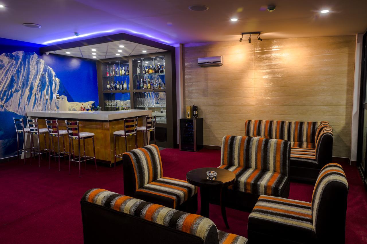 Hotel El Rubi Huaraz  Exteriör bild