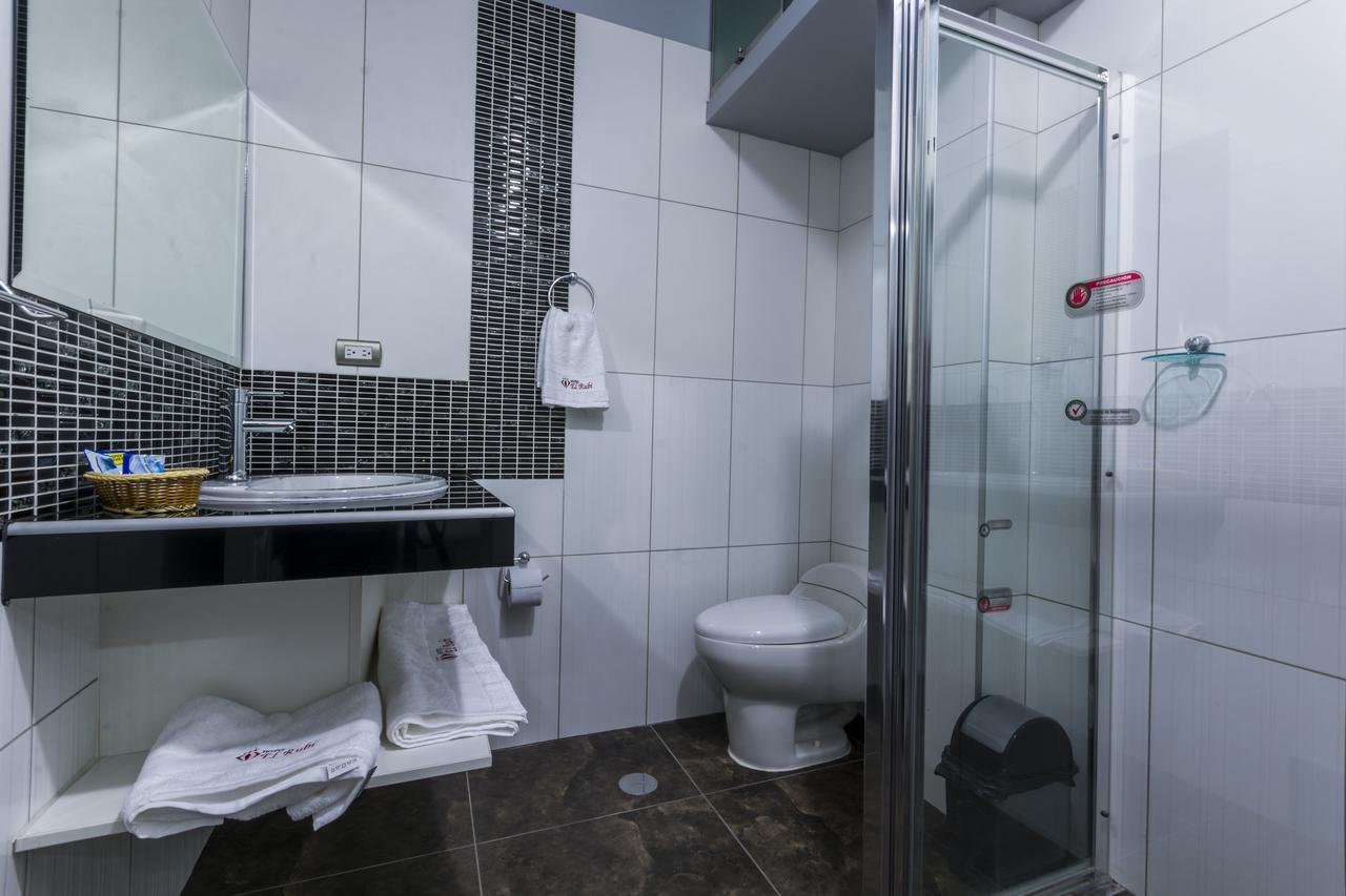 Hotel El Rubi Huaraz  Exteriör bild